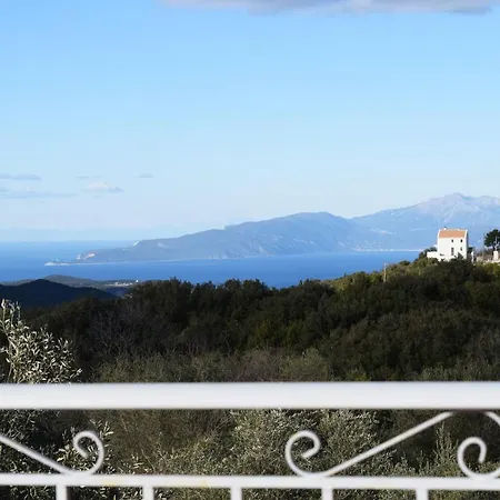 Holiday home Odysseus Traditional House *