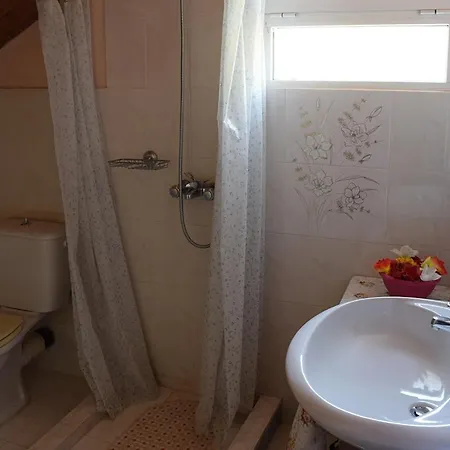 Odysseus Traditional House Prázdninový dům Karia (Kefalonia)